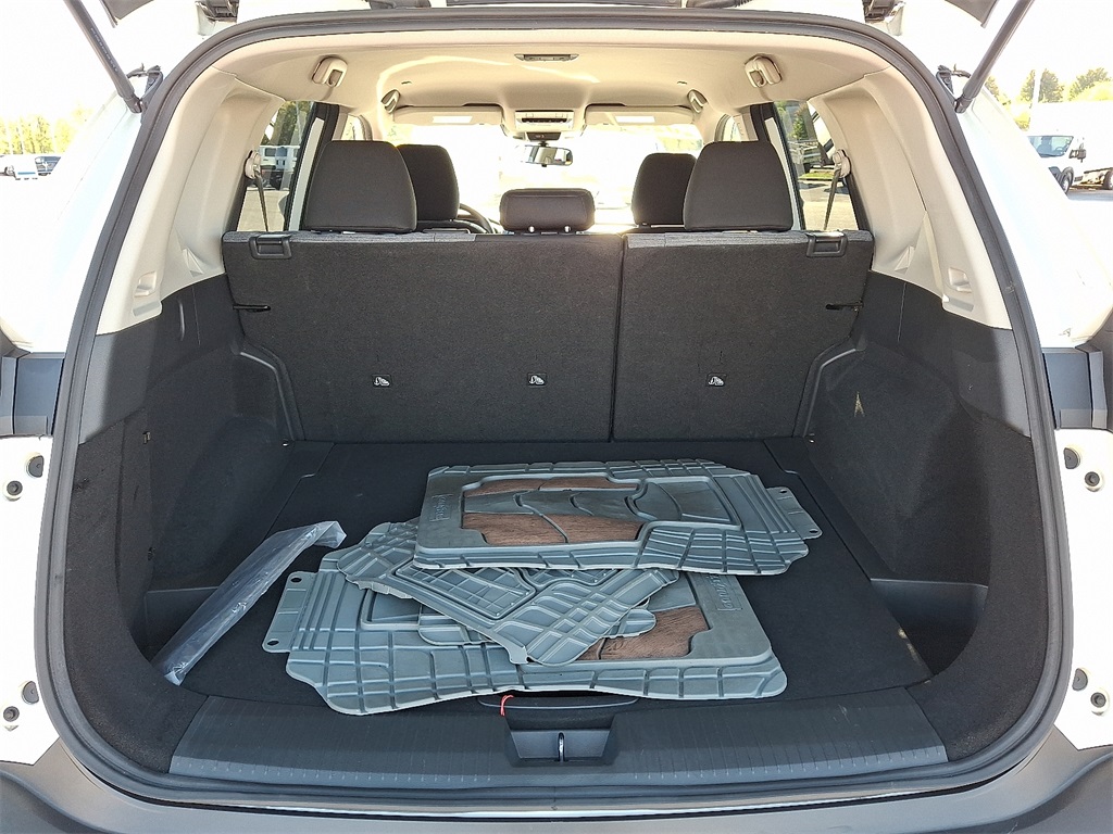 2023 Nissan Rogue SV - Photo 28