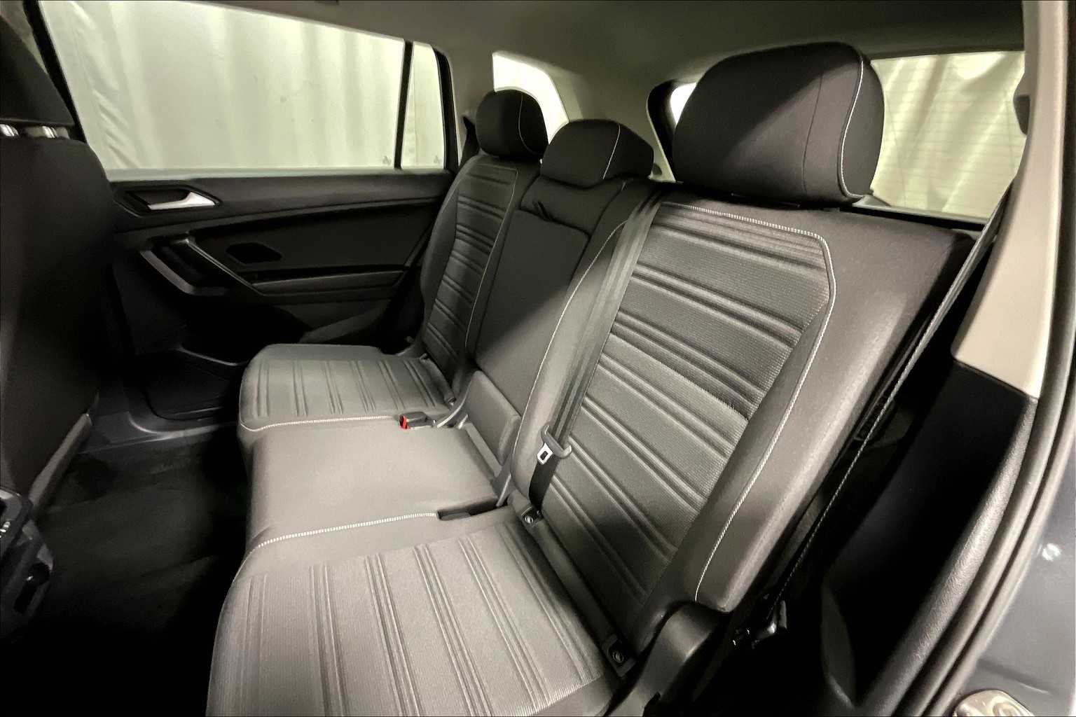 2022 Volkswagen Tiguan S - Photo 15
