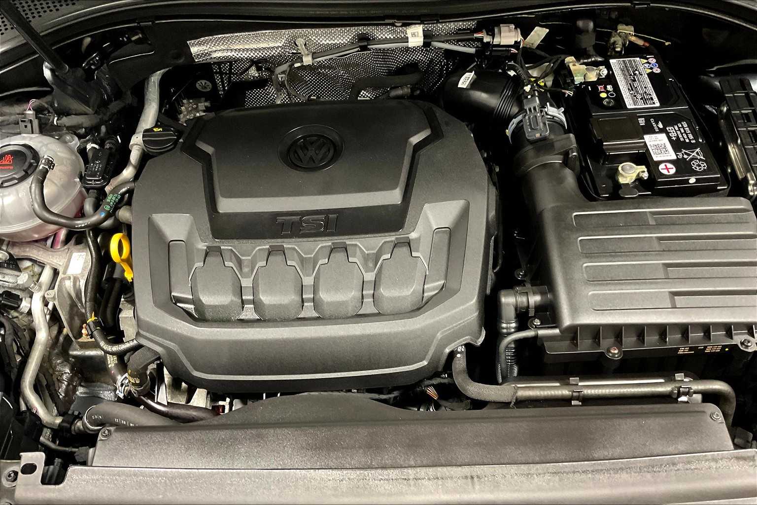 2022 Volkswagen Tiguan S - Photo 34