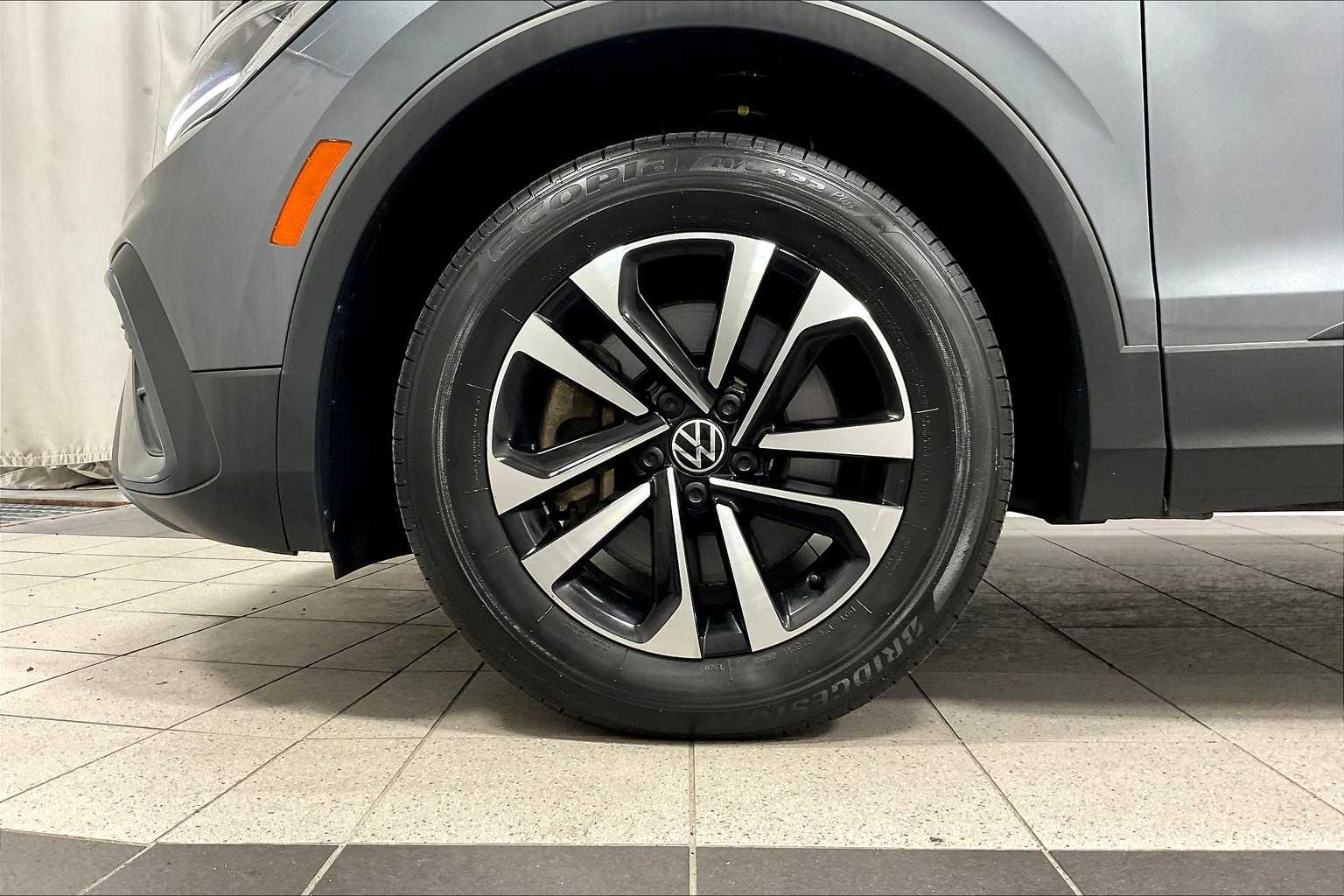 2022 Volkswagen Tiguan S - Photo 7