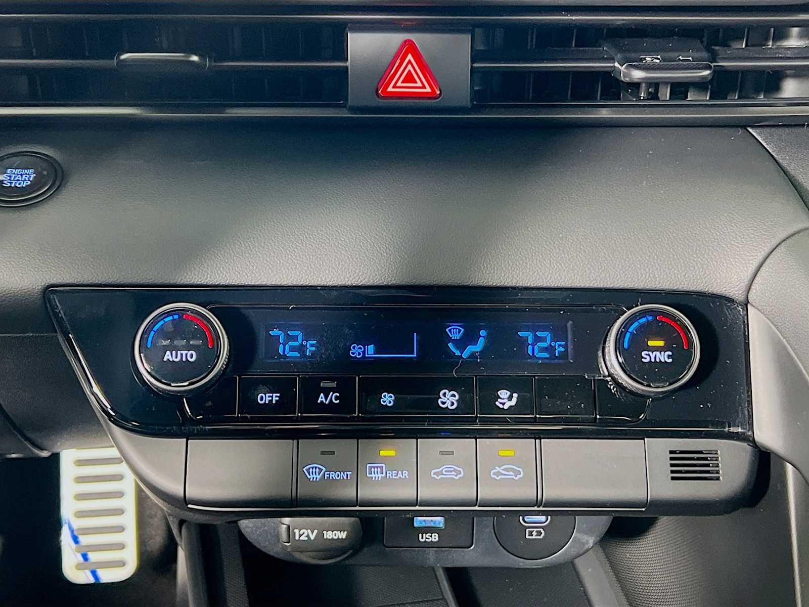 2025 Hyundai Elantra SEL Sport - Photo 10