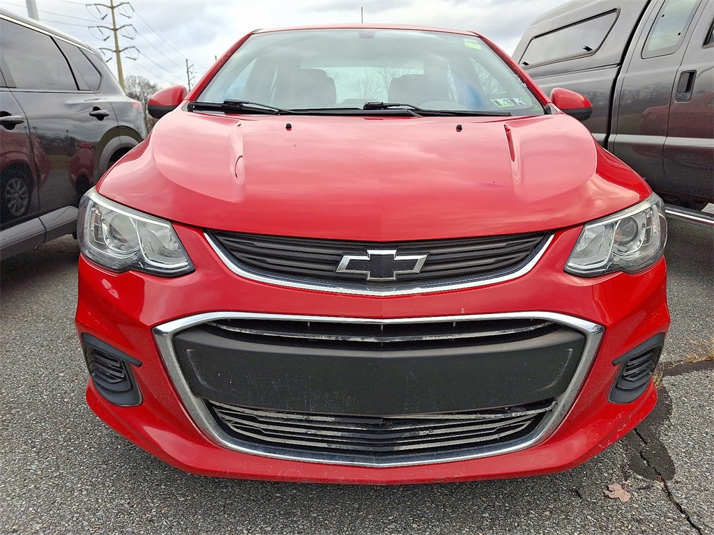 2017 Chevrolet Sonic LT - Photo 2