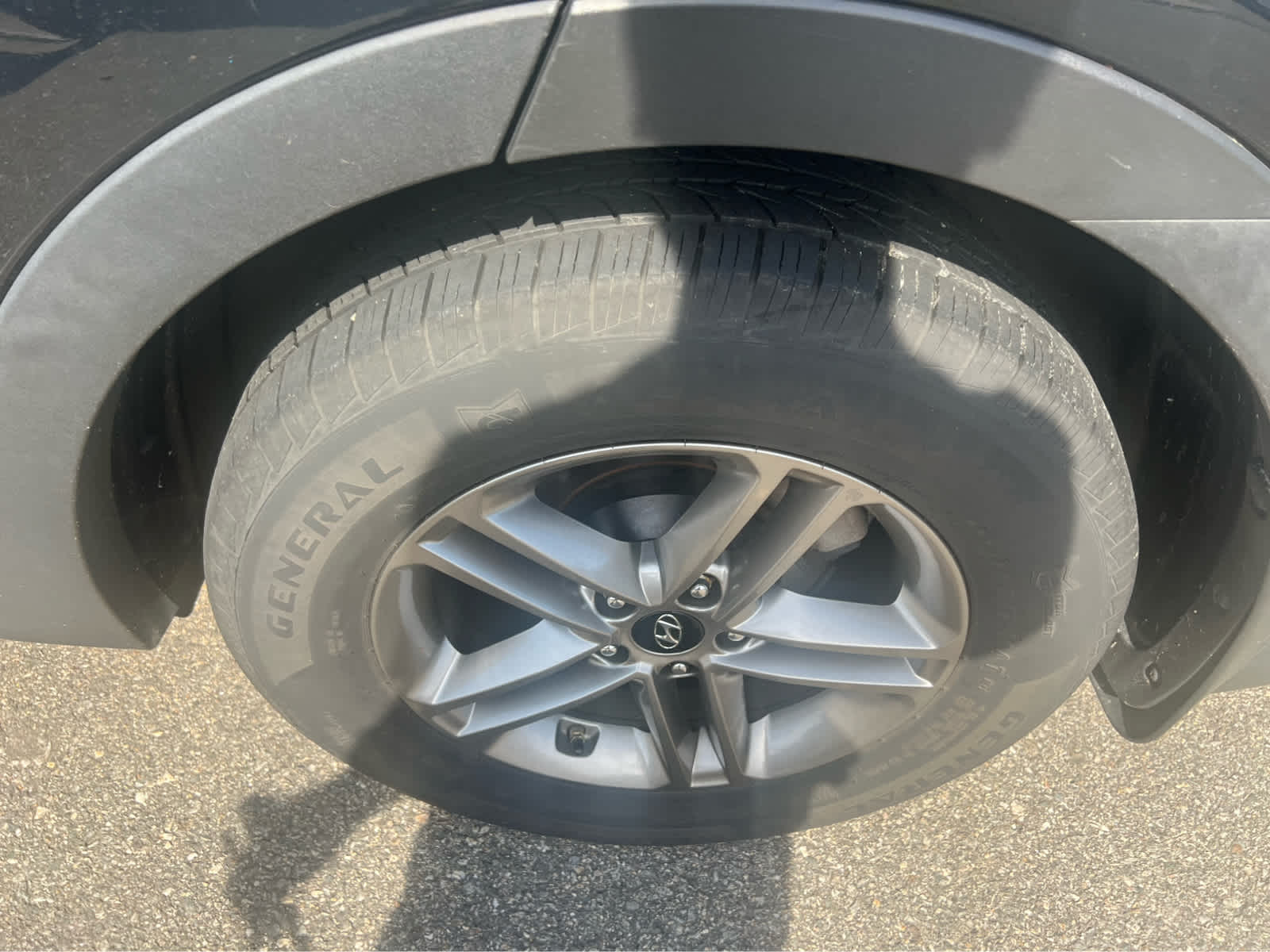2018 Hyundai Santa Fe Sport 2.4L - Photo 13