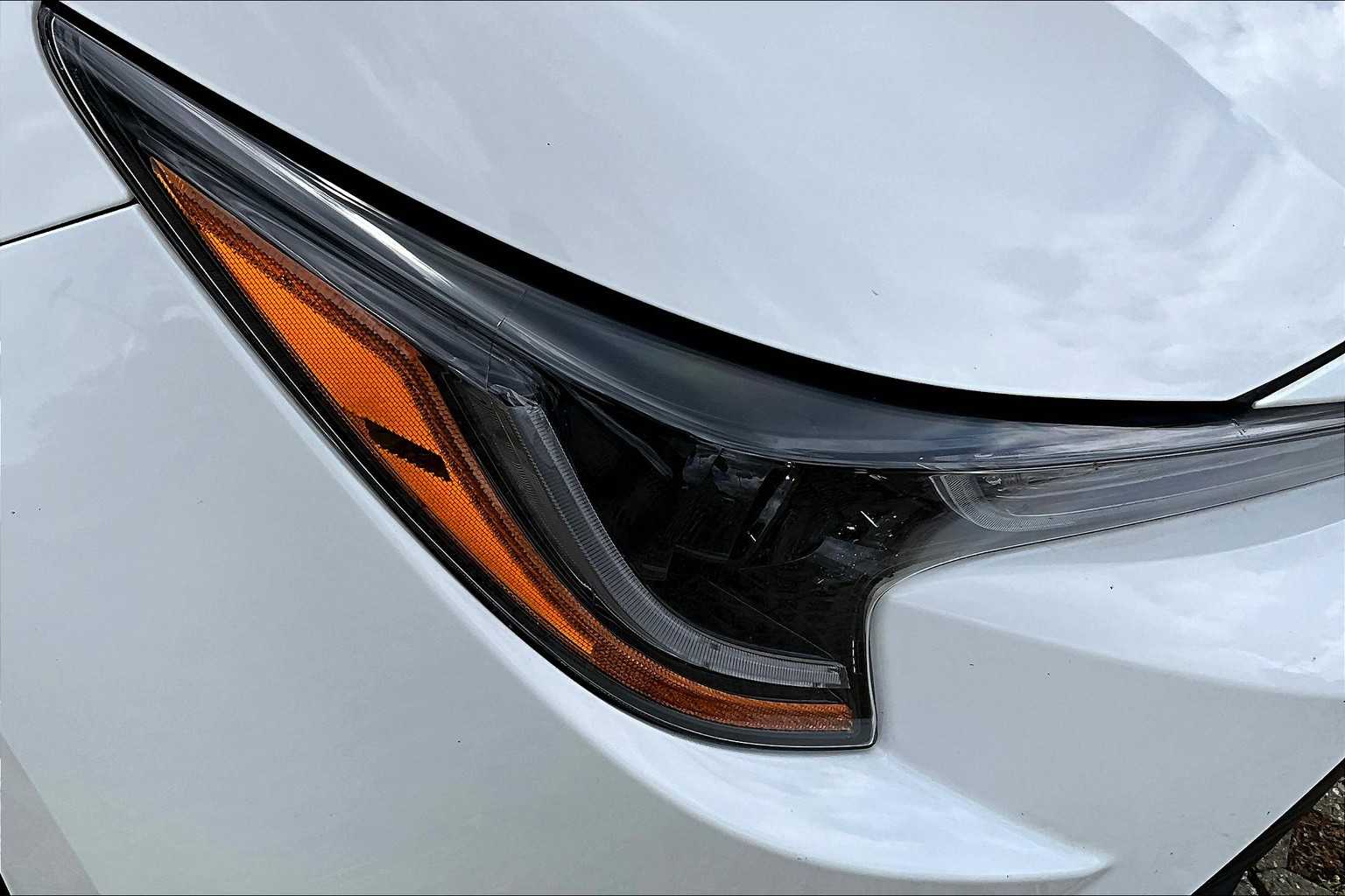 2024 Toyota Corolla LE - Photo 32
