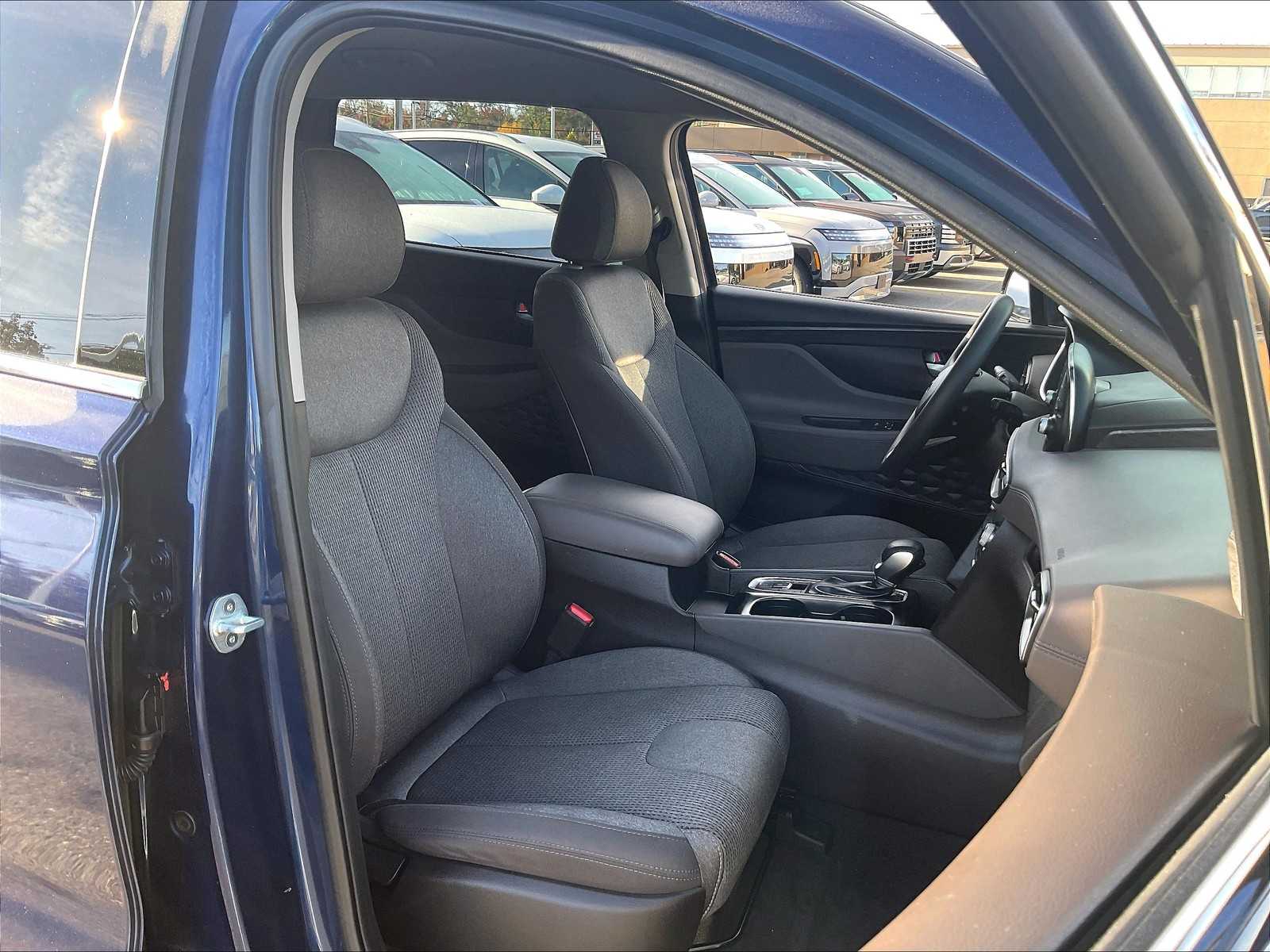 2020 Hyundai Santa Fe SEL - Photo 11