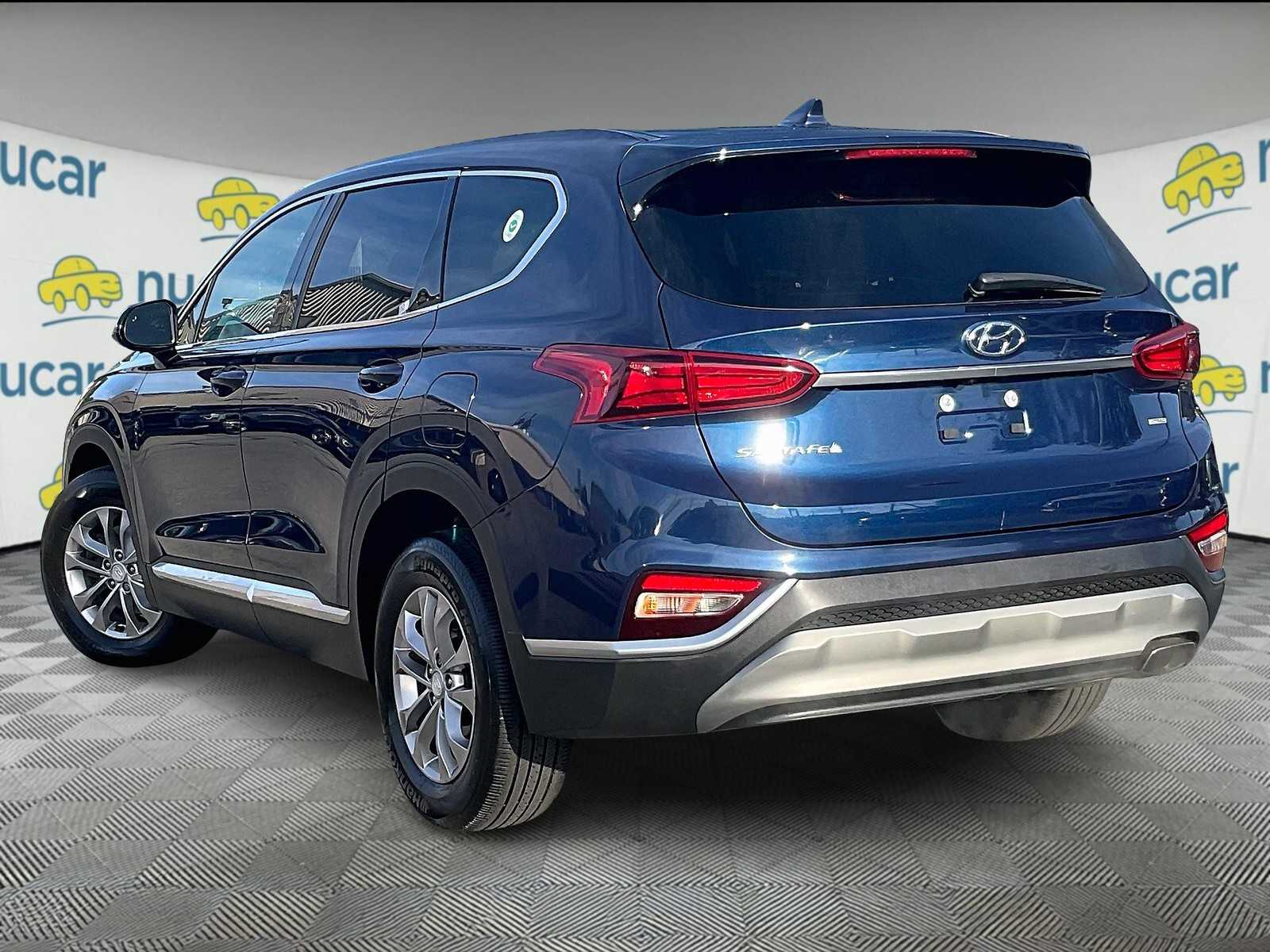 2020 Hyundai Santa Fe SEL - Photo 4