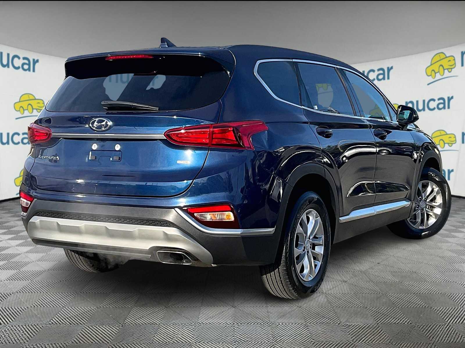 2020 Hyundai Santa Fe SEL - Photo 6