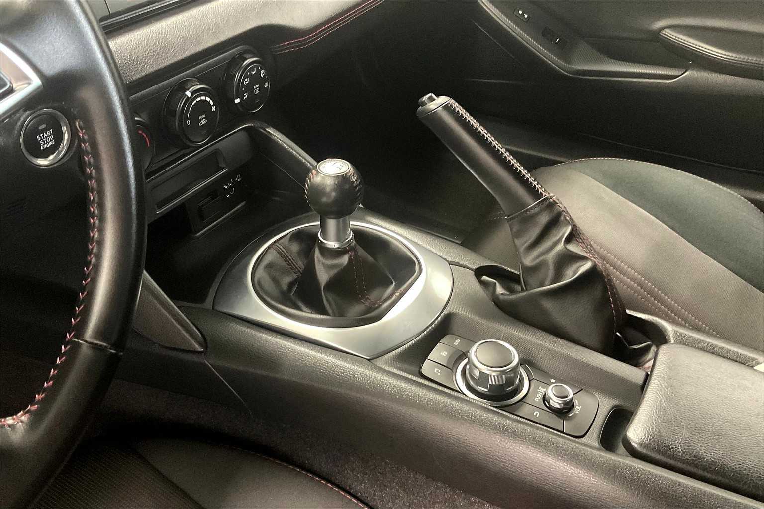 2017 Mazda MX-5 Miata Club - Photo 18