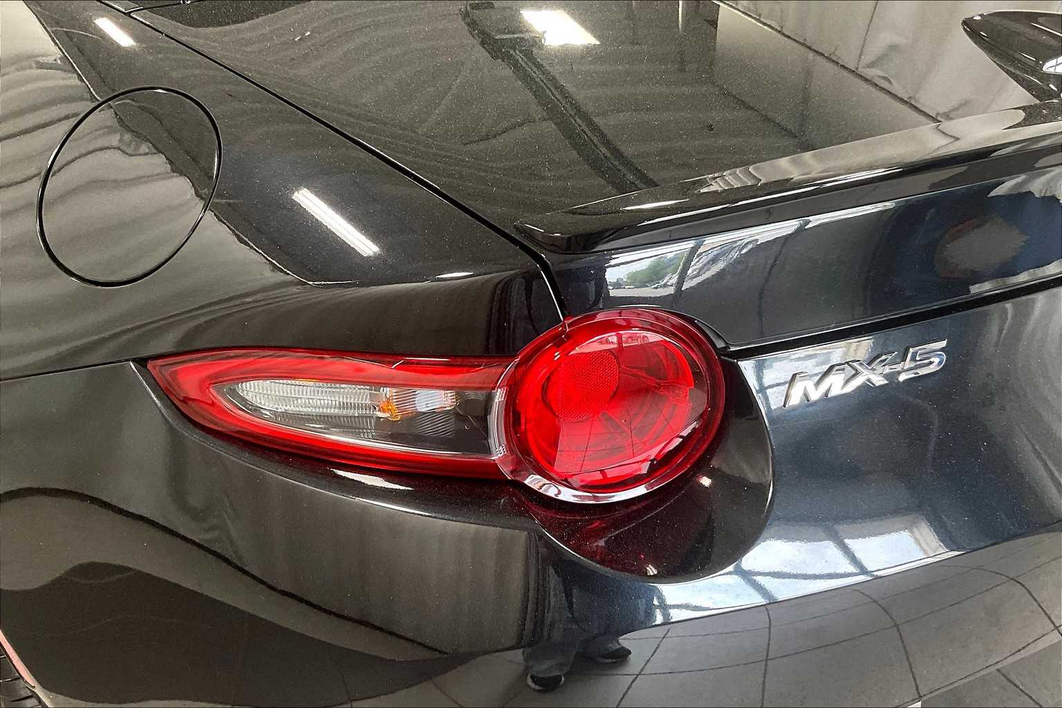 2017 Mazda MX-5 Miata Club - Photo 29