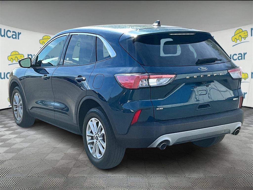 2020 Ford Escape SE - Photo 4
