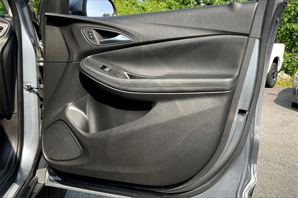 2022 Buick Encore GX Preferred - Photo 11