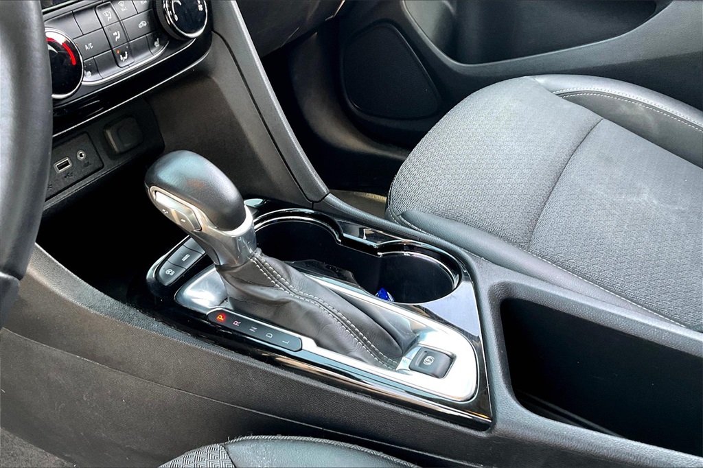 2022 Buick Encore GX Preferred - Photo 19