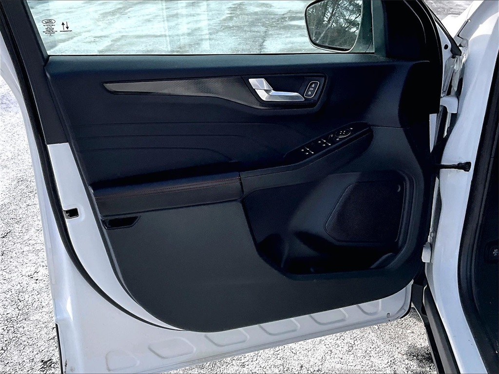 2022 Ford Escape SEL - Photo 9