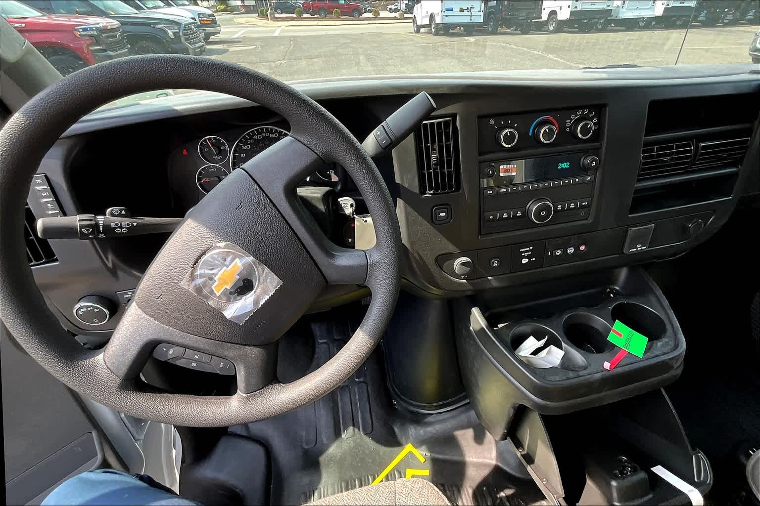 2025 Chevrolet Express  - Photo 12