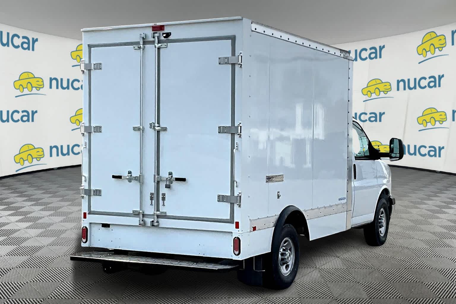 2025 Chevrolet Express  - Photo 7
