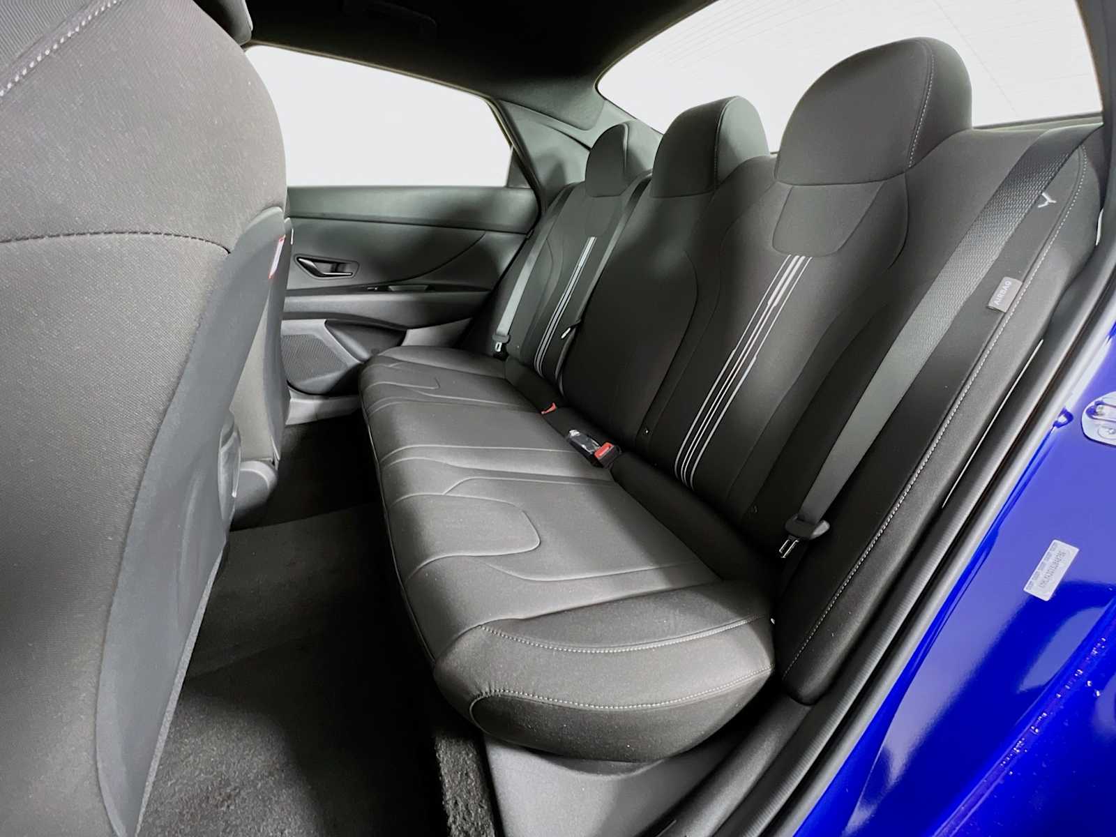 2025 Hyundai Elantra SEL Sport - Photo 26