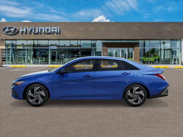 2025 Hyundai Elantra SEL Sport - Photo 3
