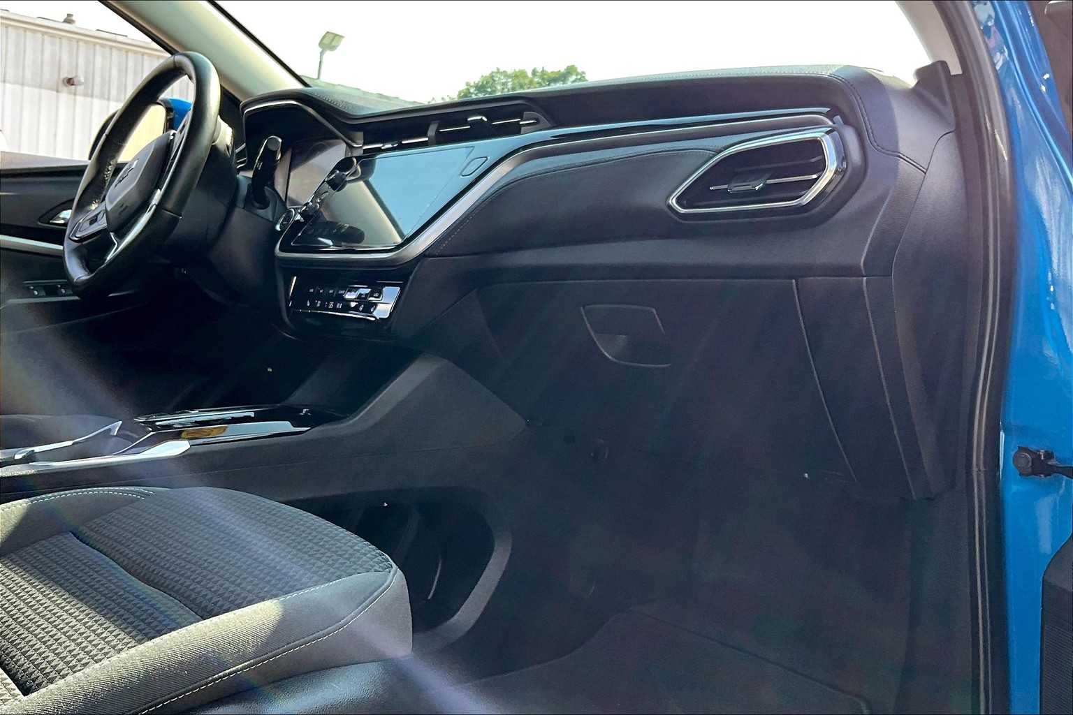 2022 Chevrolet Bolt EUV LT - Photo 14
