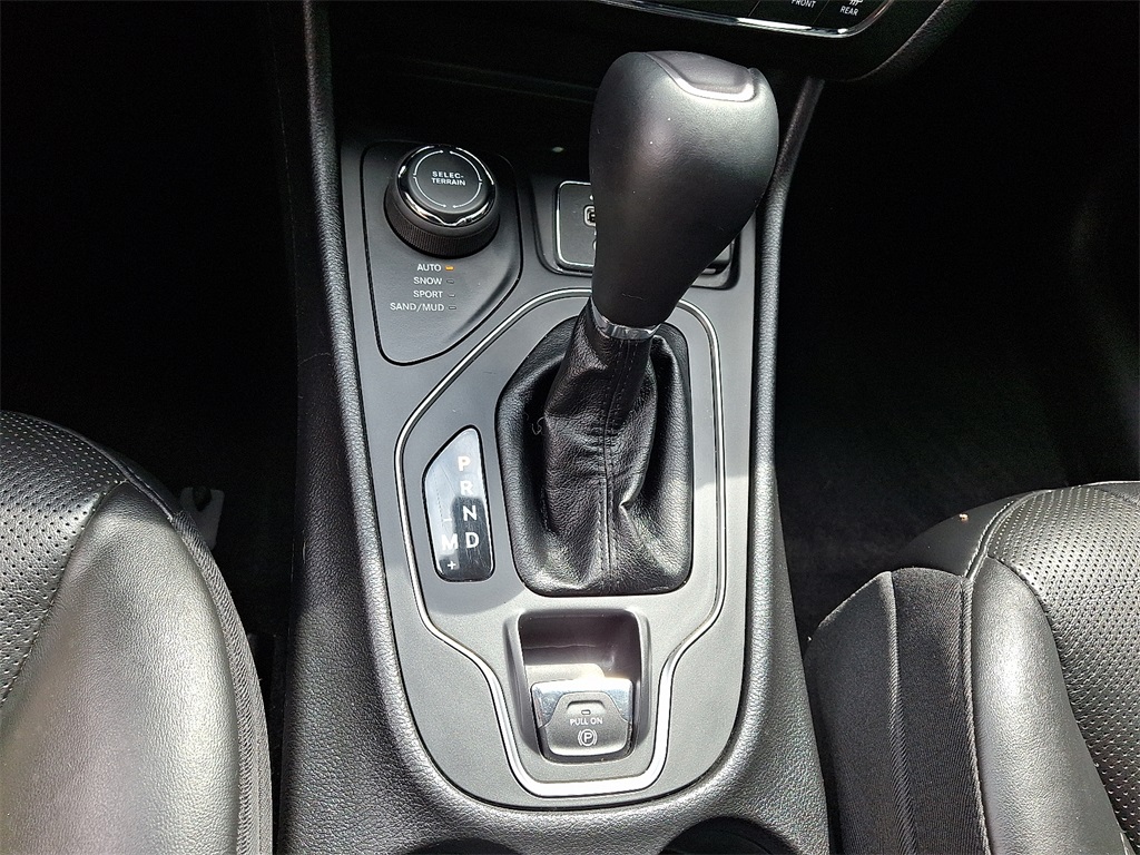 2020 Jeep Cherokee Altitude - Photo 15