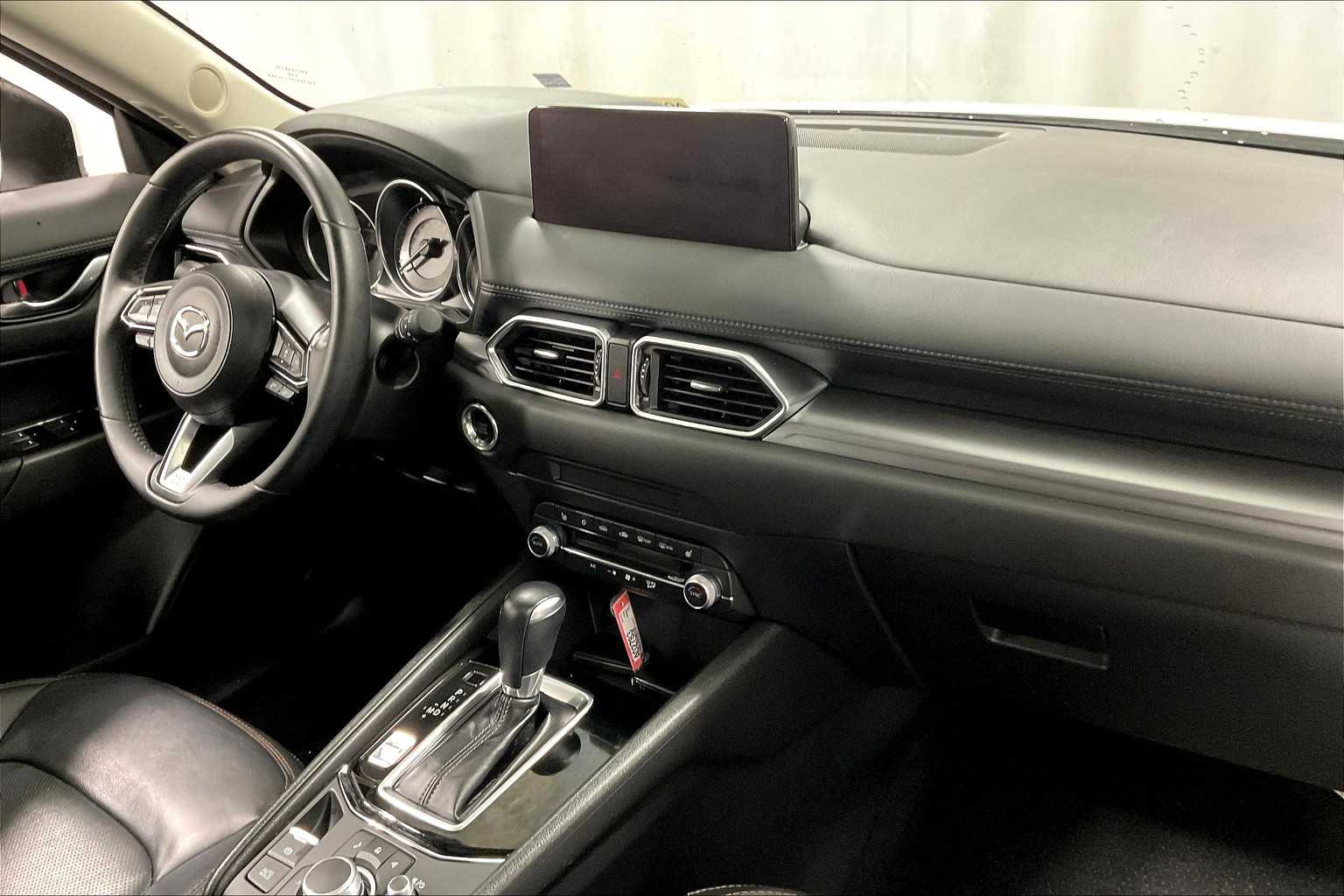 2022 Mazda CX-5 2.5 S Preferred Package - Photo 14