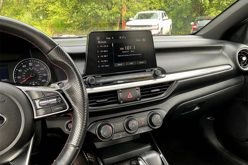 2021 Kia Forte GT - Photo 18