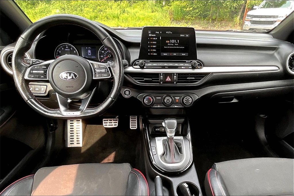 2021 Kia Forte GT - Photo 21