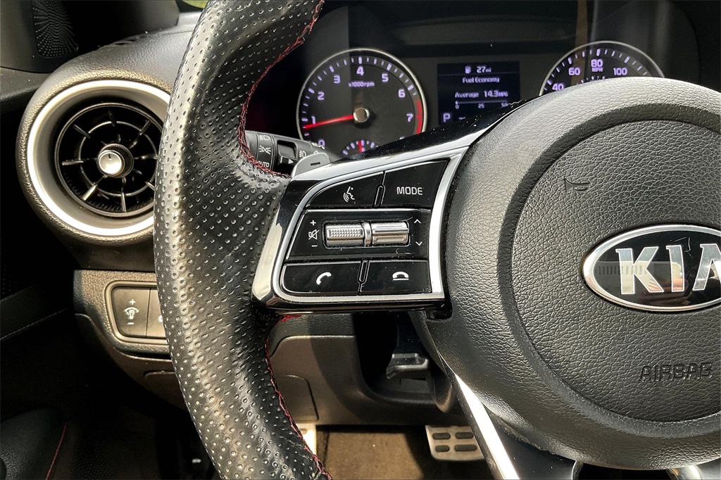 2021 Kia Forte GT - Photo 23