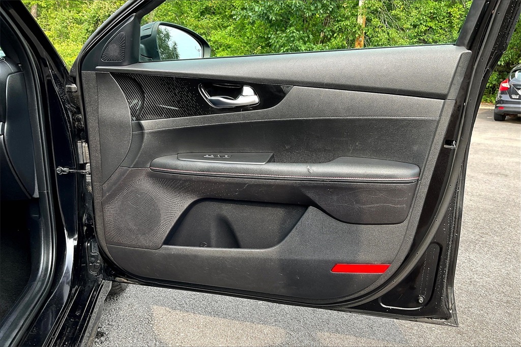 2021 Kia Forte GT - Photo 26