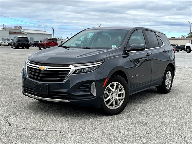 2022 Chevrolet Equinox LT - Photo 2