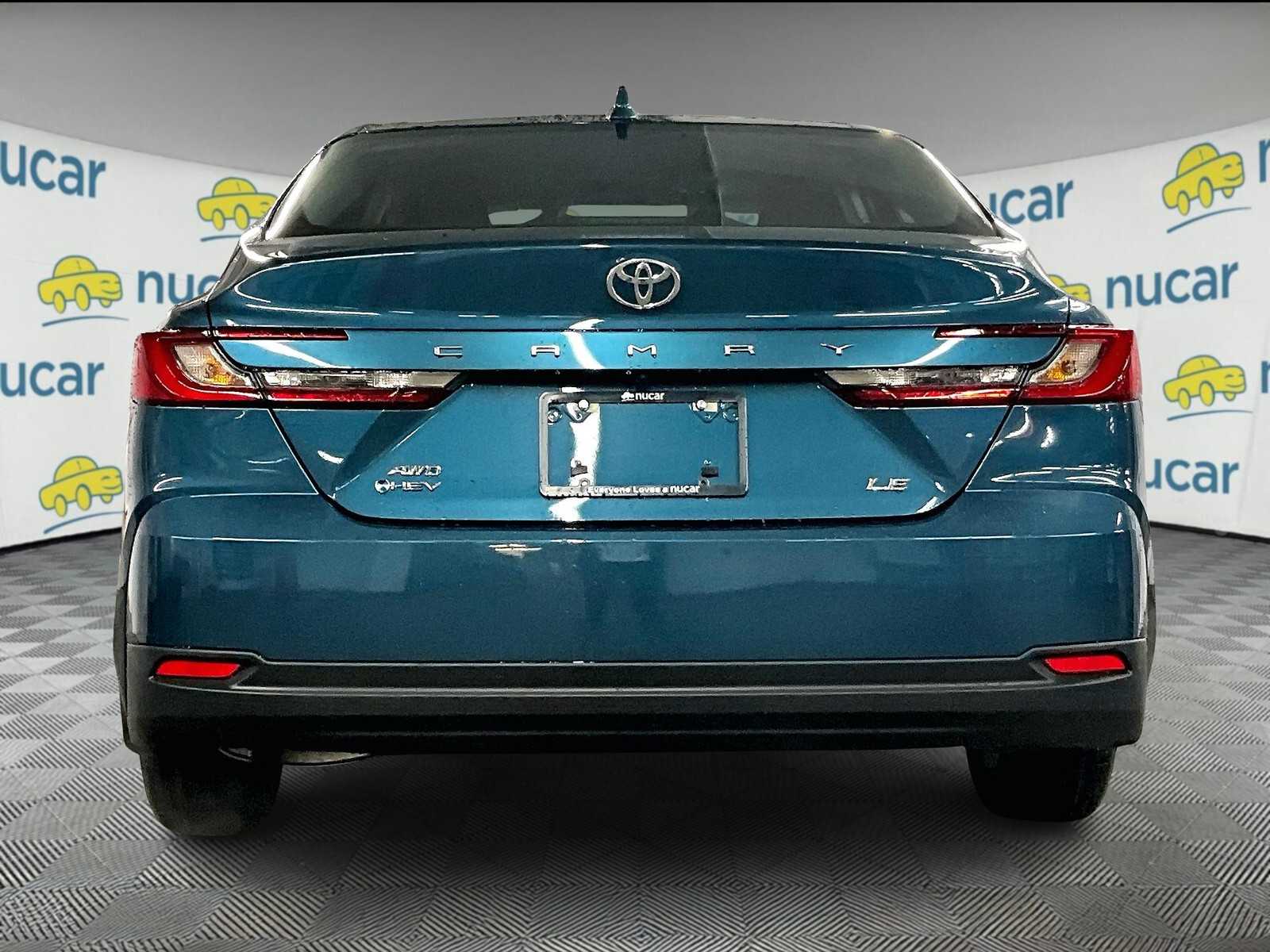 2026 Toyota Camry LE - Photo 6