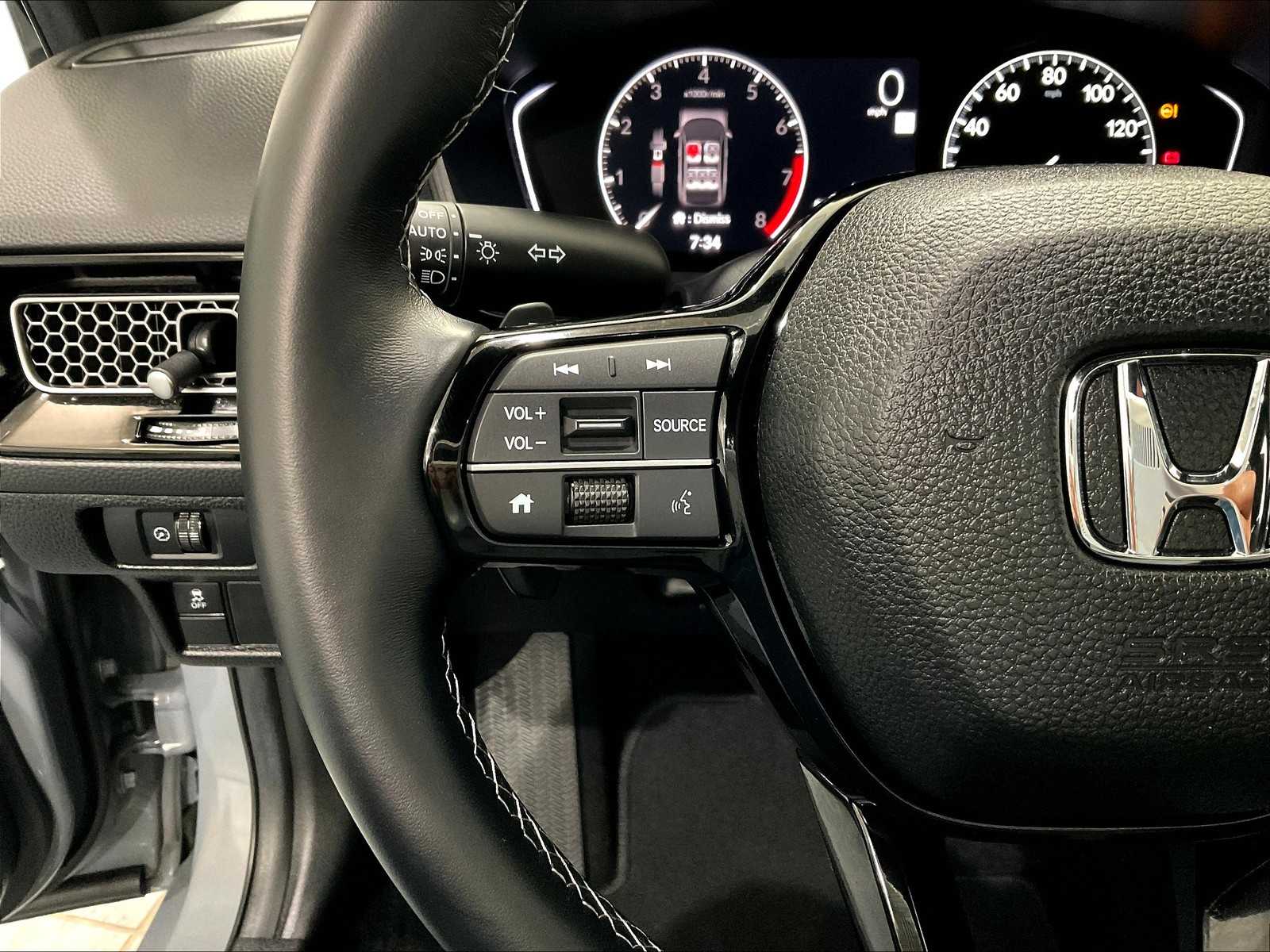 2025 Honda Civic Sport - Photo 22