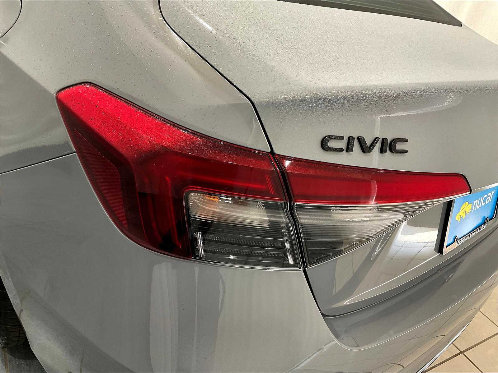 2025 Honda Civic Sport - Photo 31