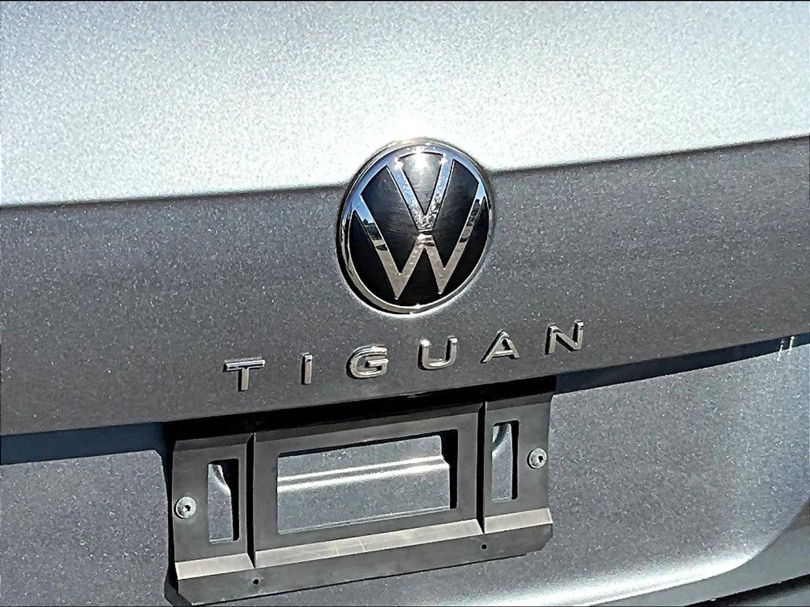2022 Volkswagen Tiguan SE R-Line Black - Photo 28