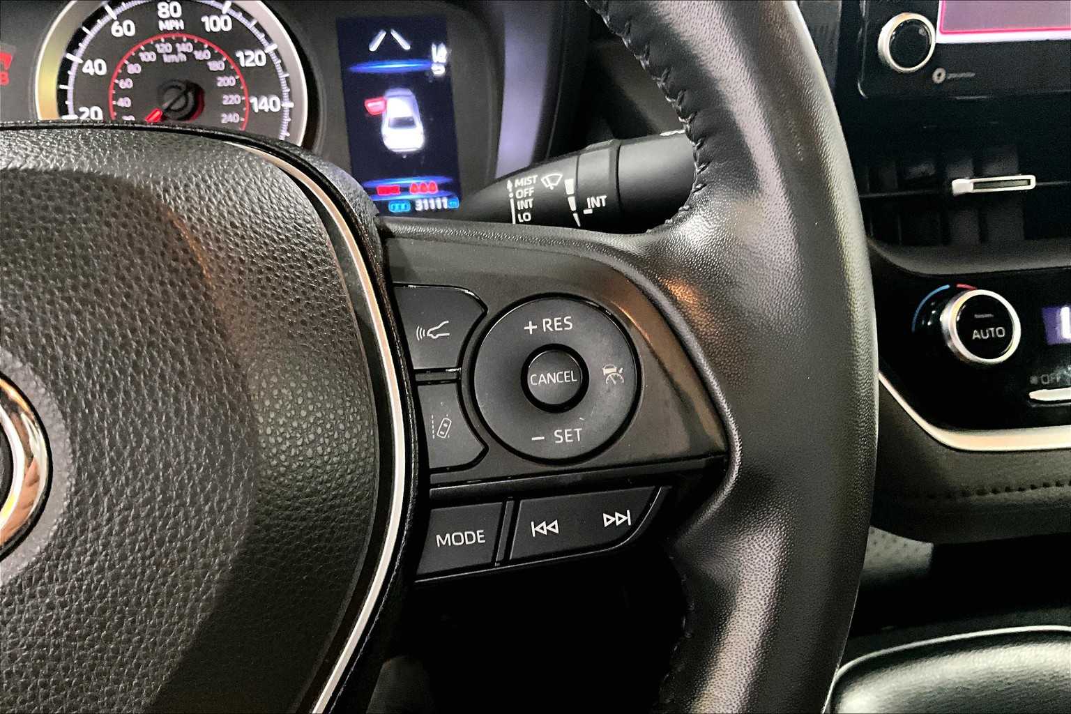 2022 Toyota Corolla SE - Photo 24