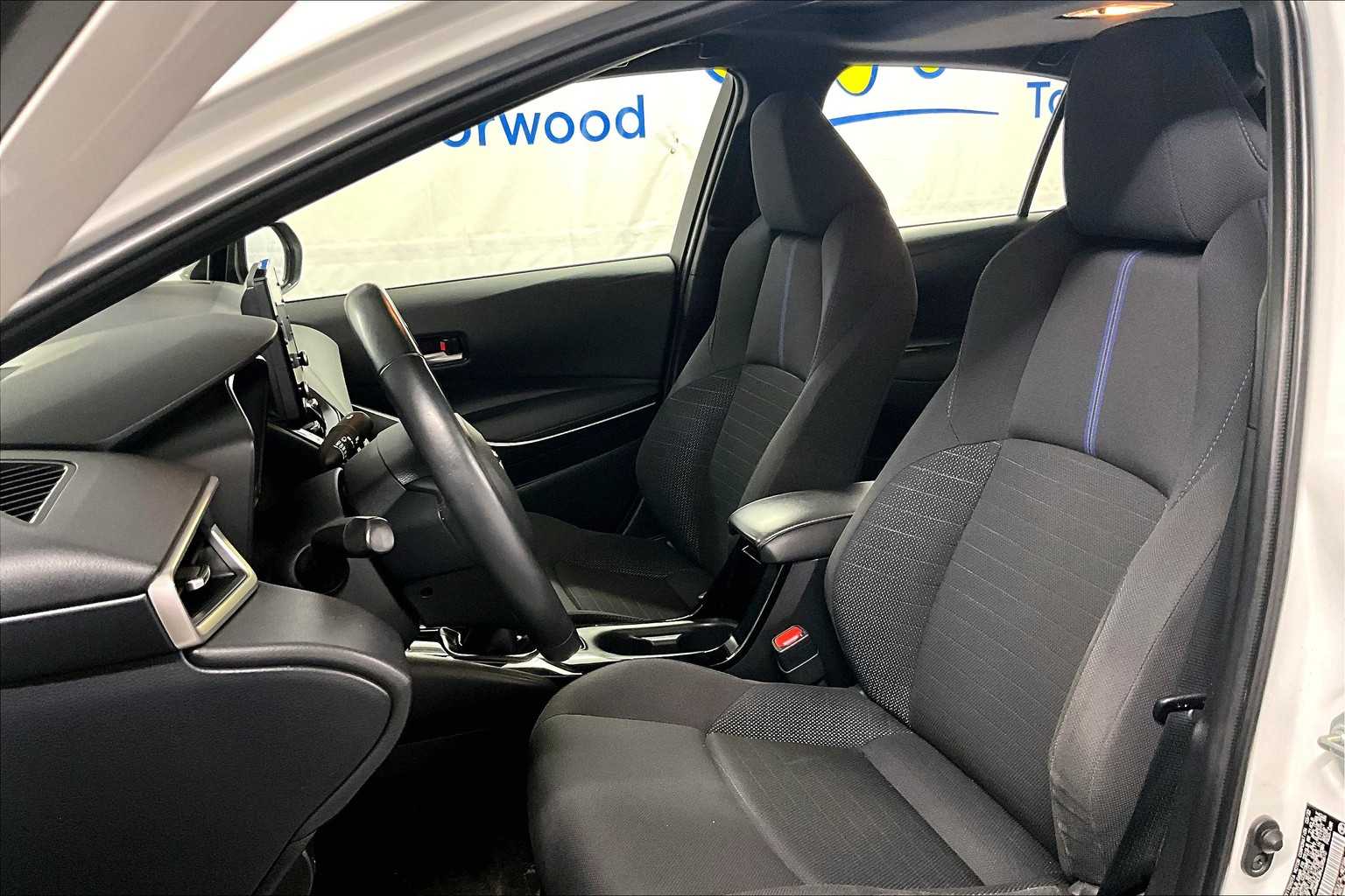 2022 Toyota Corolla SE - Photo 10