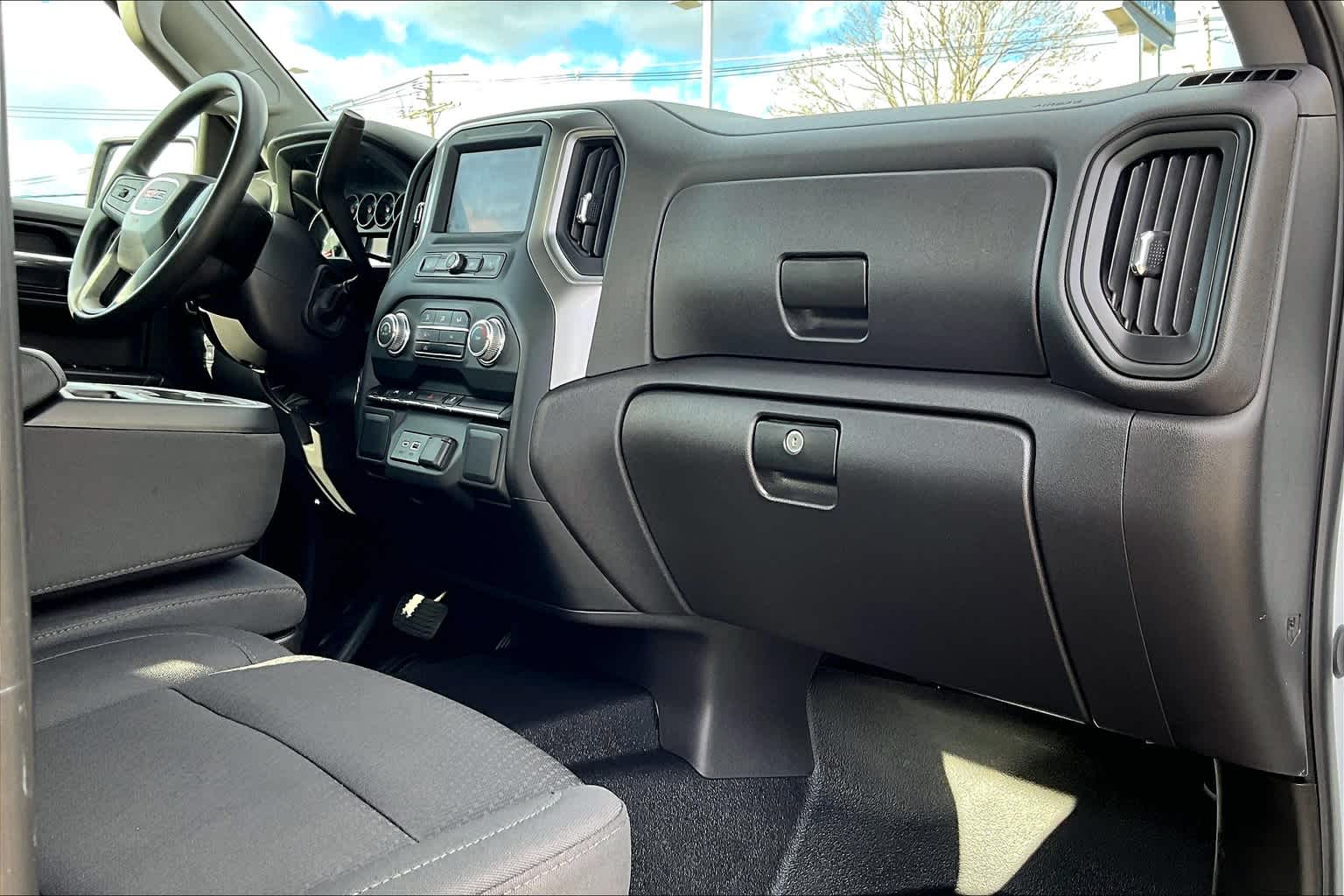 2024 GMC Sierra 1500 Pro - Photo 14