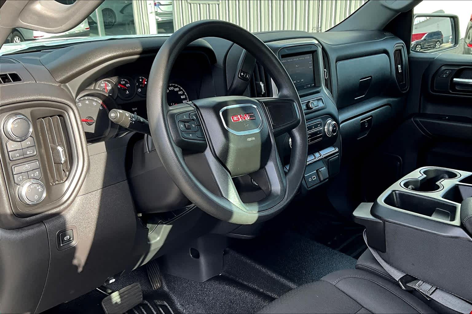 2024 GMC Sierra 1500 Pro - Photo 8
