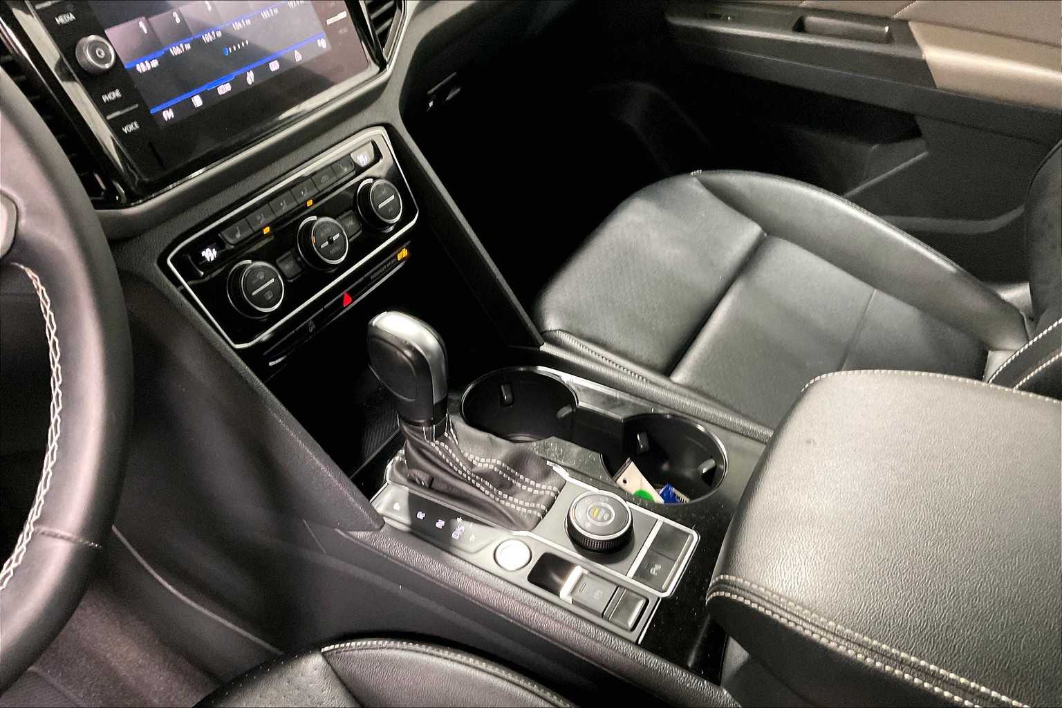 2022 Volkswagen Atlas 3.6L V6 SE w/Technology - Photo 20