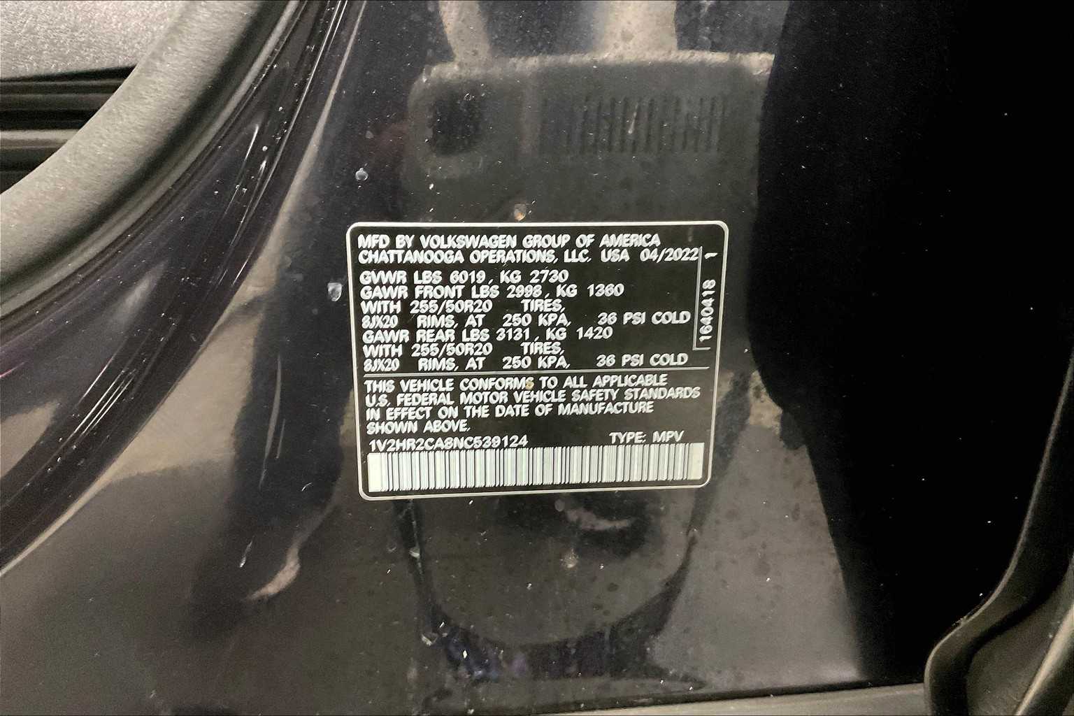 2022 Volkswagen Atlas 3.6L V6 SE w/Technology - Photo 34