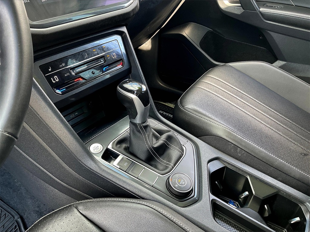 2022 Volkswagen Tiguan 2.0T SE - Photo 19