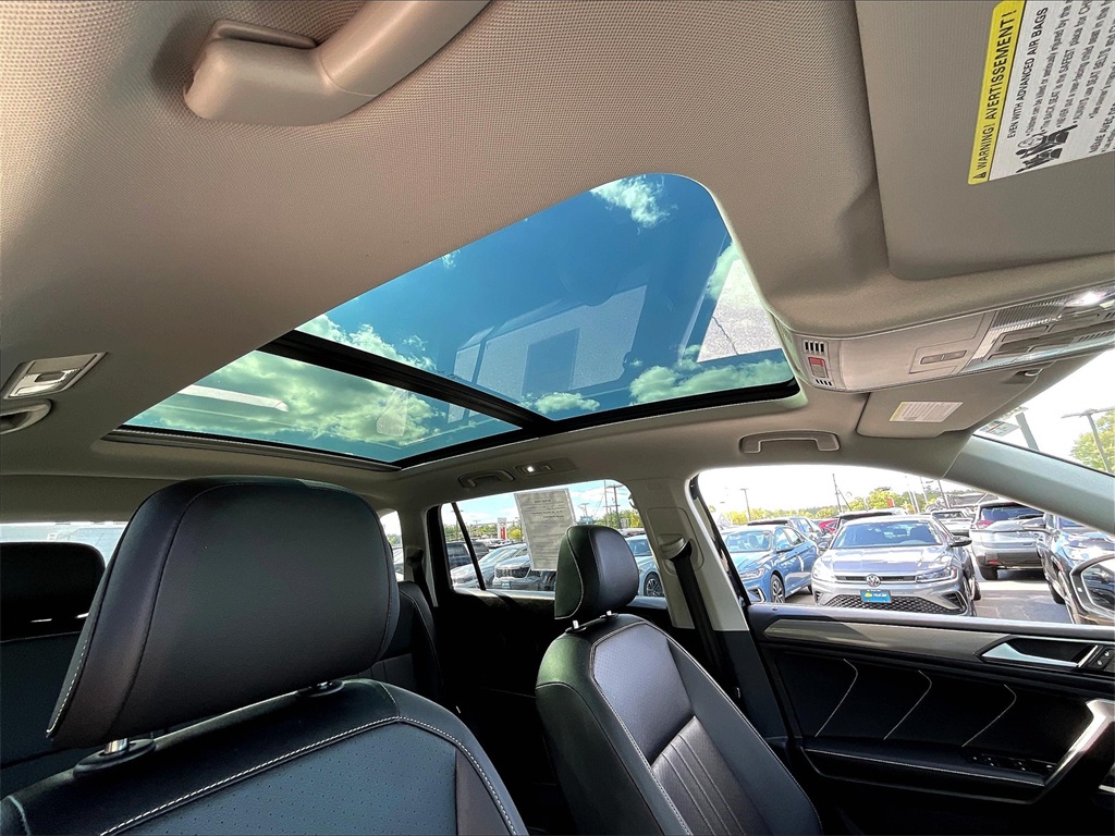 2022 Volkswagen Tiguan 2.0T SE - Photo 21