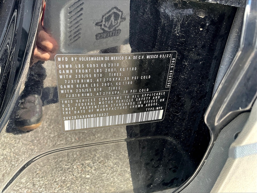 2022 Volkswagen Tiguan 2.0T SE - Photo 32