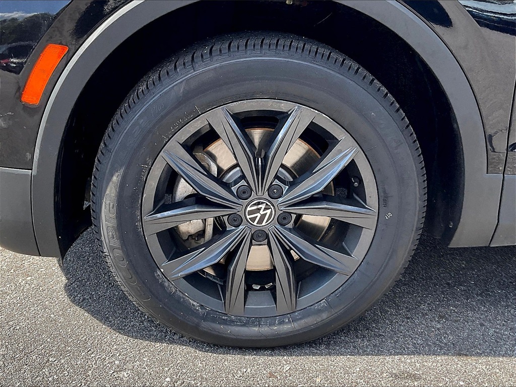 2022 Volkswagen Tiguan 2.0T SE - Photo 7