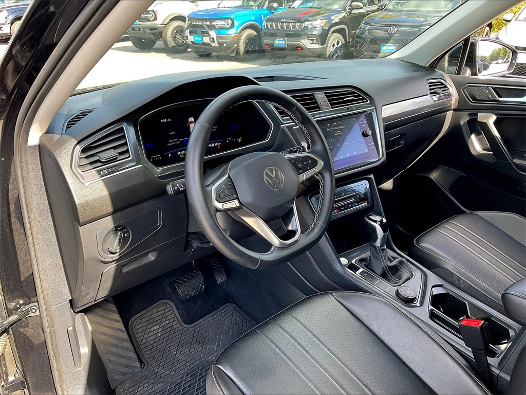 2022 Volkswagen Tiguan 2.0T SE - Photo 8