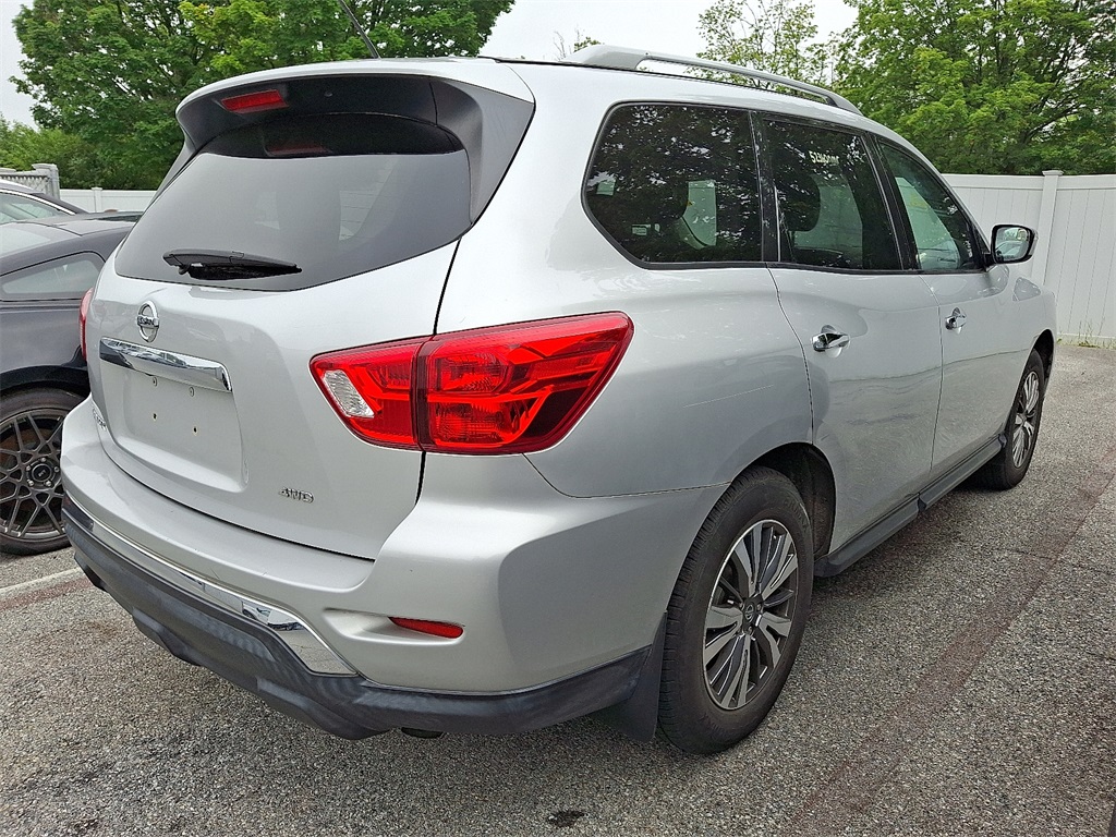 2018 Nissan Pathfinder S - Photo 6