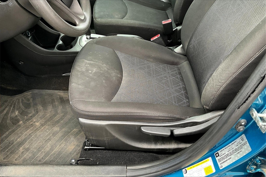 2019 Chevrolet Spark LS - Photo 30