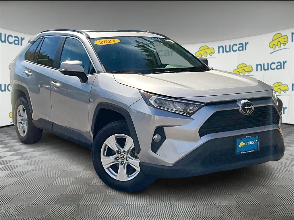 2021 Toyota RAV4 XLE