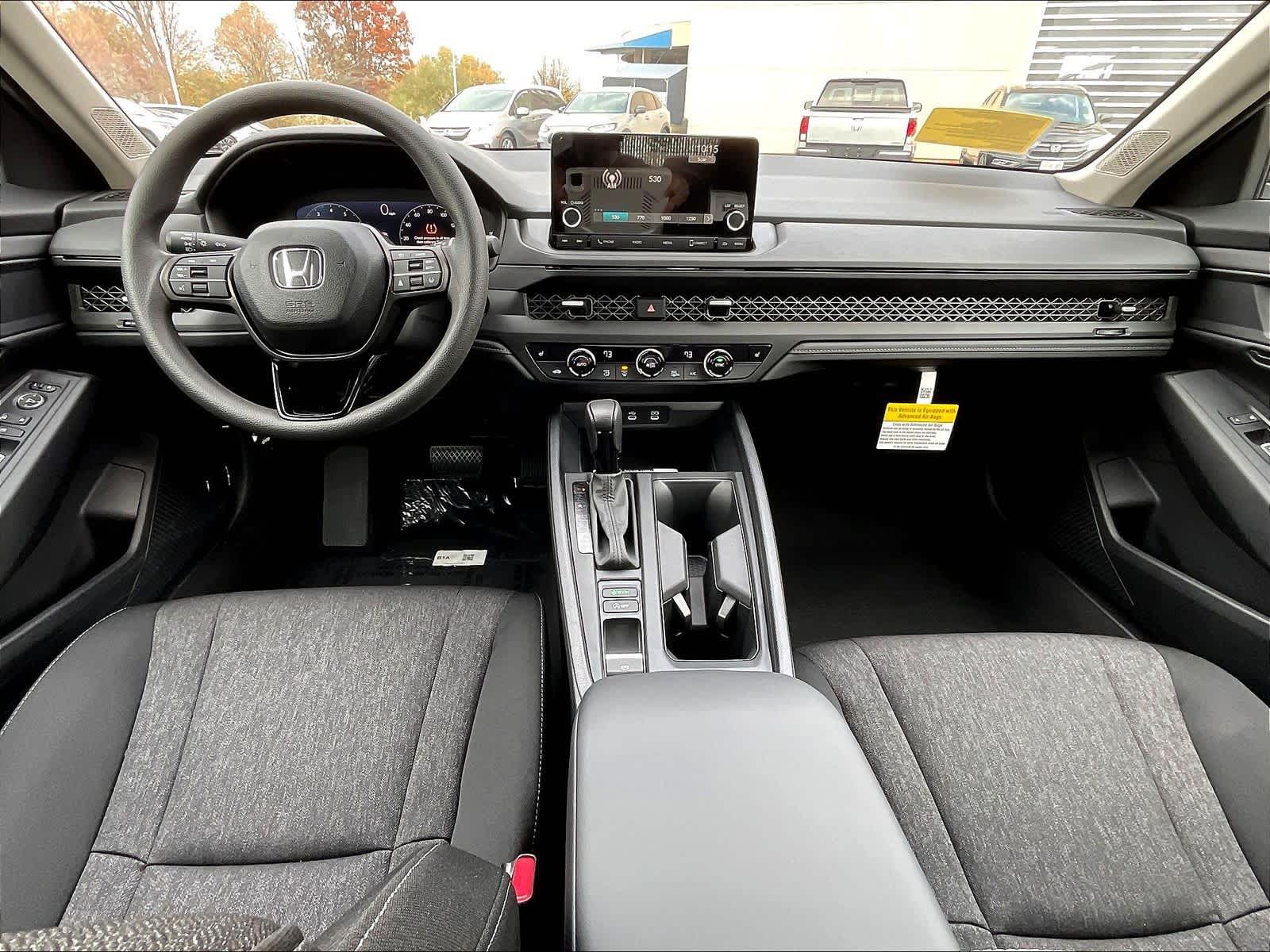 2025 Honda Accord SE - Photo 12