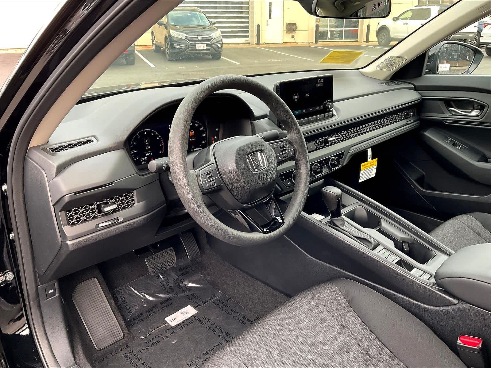 2025 Honda Accord SE - Photo 9