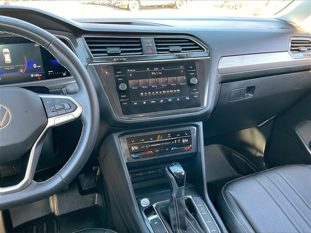 2022 Volkswagen Tiguan 2.0T SE - Photo 17